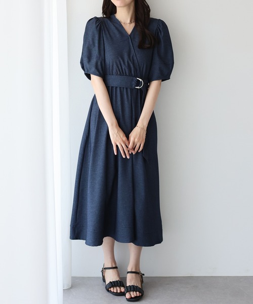 BLUEEAST(ブルーイースト)の「デニムライクカシュクールワンピース(ワンピース・レディース・ネイビー/ブラック・MEDIUM)」の3枚目の写真