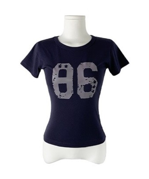 anyonemore(エニワンモア)の「86ナンバーレタリングスリム半袖Tシャツ(Tシャツ/カットソー・レディース・ネイビー/ホワイト/ブラック・FREE)」の22枚目の写真