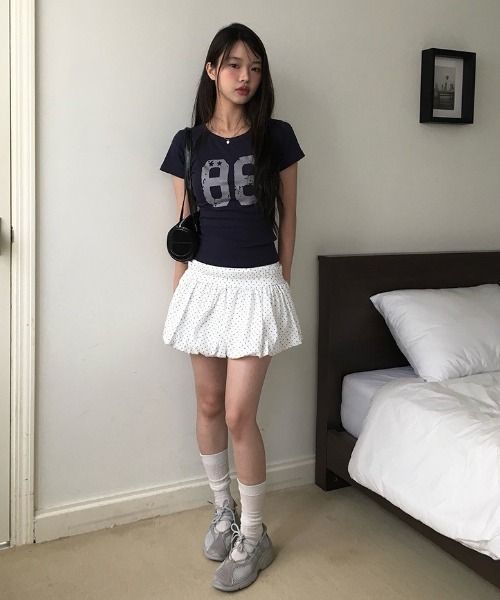 anyonemore(エニワンモア)の「86ナンバーレタリングスリム半袖Tシャツ(Tシャツ/カットソー・レディース・ネイビー/ホワイト/ブラック・FREE)」の14枚目の写真