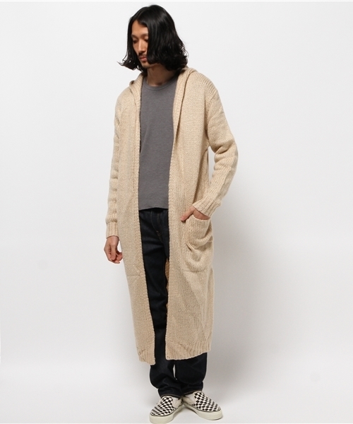 WHO'S WHO gallery（フーズフーギャラリー）の「【GIGGER】ロングニットガウン（カーディガン/ボレロ・メンズ・ブラック/ベージュ・FREE）」の2枚目の写真