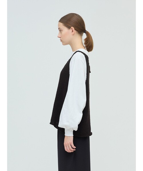 mizuiroind（ミズイロインド）の「mizuiro ind リリーヤーンベスト（ベスト・レディース・グレー/ブラック/アイボリー・FREE）」の9枚目の写真