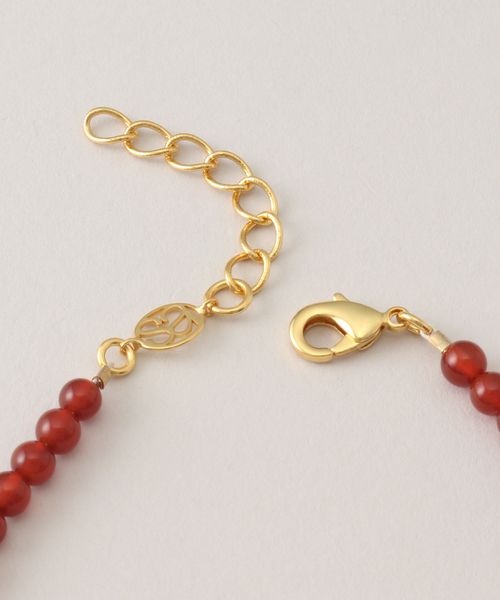 JOURNAL STANDARD（ジャーナルスタンダード）の「【SANDRALEXANDRA/サンドラアレキサンドラ】 NEW - PEARLSTONE NECKLACE（ネックレス・レディース・レッド・FREE）」の4枚目の写真