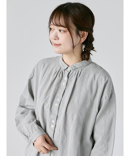 TSUHARU by Samansa Mos2（ツハルバイサマンサモスモス）の「【WEB限定】コットンジャカード製品染めブラウス（シャツ/ブラウス・レディース・キナリ/ブラック/グレー・F）」の20枚目の写真