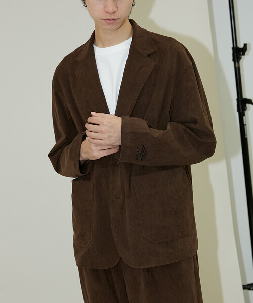UMBRO（アンブロ）の「CORDUROY TAILORED JACKET/コーデュロイテーラードジャケット/UMBRO別注(限定展開)（テーラードジャケット・メンズ・ブラック/ブラウン・MEDIUM/LARGE）」の6枚目の写真
