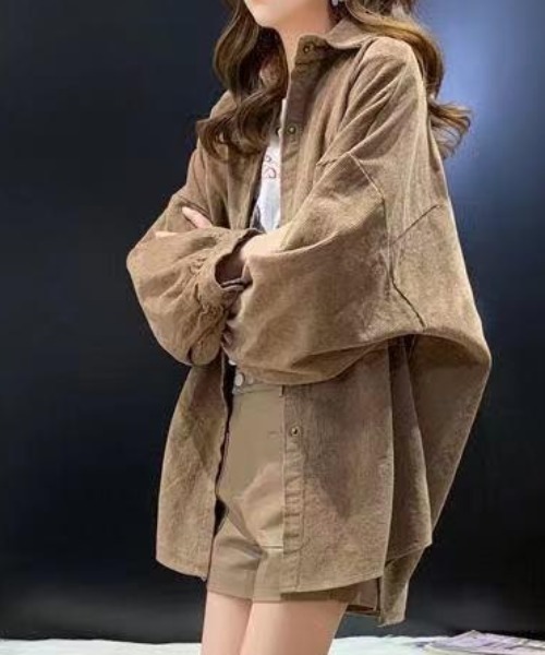 cammie(キャミー)の「コーデュロイシャツ(シャツ/ブラウス・レディース・ベージュ/パープル/ブラック・LARGE/MEDIUM)」の7枚目の写真