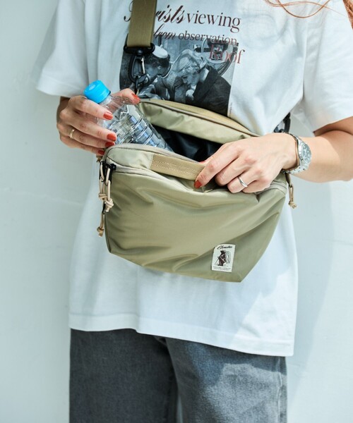 COBMASTER（コブマスター）の「Cobmaster/コブマスター KOOLTHING SOFT COOLER BAG 5L ウェアラブルクーラーバッグ（ショルダーバッグ・メンズ・ベージュ/ブラック/オレンジ・ONE SIZE）」の17枚目の写真