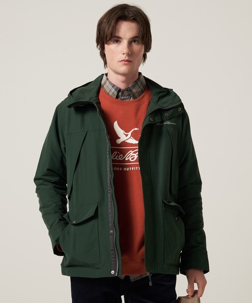 Eddie Bauer（エディーバウアー）の「ライトマウンテンパーカー