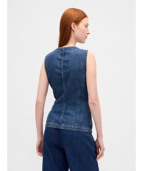 GAP（ギャップ）の「ウルトラソフトデニム ロングラインベスト（ベスト・レディース・インディゴブルー・XS/S/M/L/XXS）」の3枚目の写真