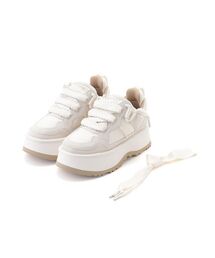 UGG｜アグのスニーカー（ホワイト/白色系）通販 - ZOZOTOWN