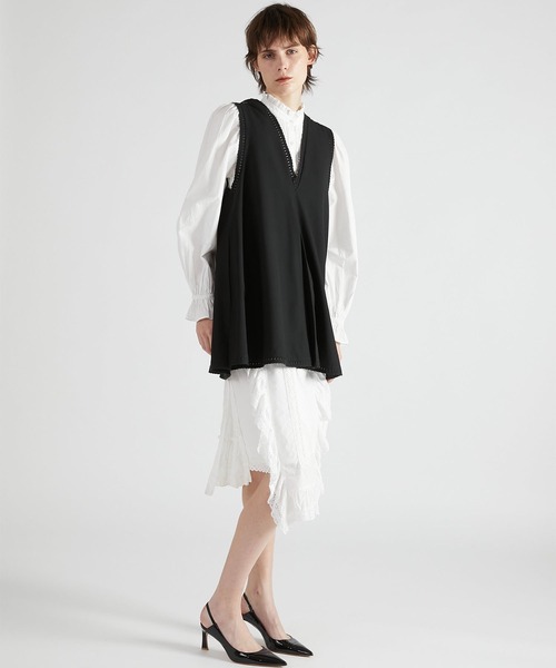 crinkle crinkle crinkle（クリンクルクリンクルクリンクル）の「【crinkle crinkle crinkle】scallop tunic/スカラップチュニック（シャツ/ブラウス・レディース・ブラック/グレー・FREE）」の15枚目の写真