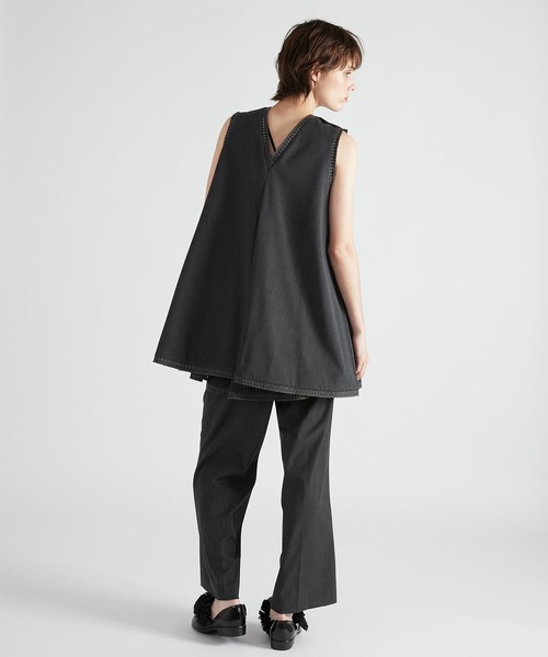 crinkle crinkle crinkle（クリンクルクリンクルクリンクル）の「【crinkle crinkle crinkle】scallop tunic/スカラップチュニック（シャツ/ブラウス・レディース・ブラック/グレー・FREE）」の5枚目の写真