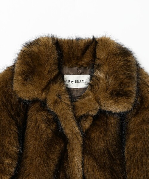 Ray BEAMS（レイビームス）の「フェイクファー ショート ブルゾン（ブルゾン・レディース・ダークブラウン/シルバー・0/1）」の9枚目の写真