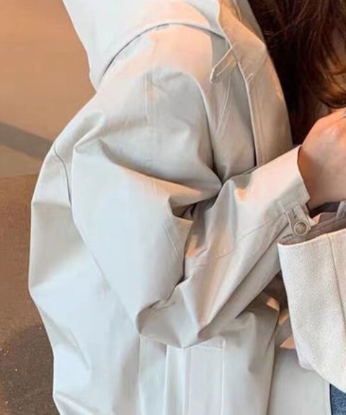 cammie(キャミー)の「バックタックデザインフード付きジャケット(その他アウター・レディース・アイボリー/ベージュ・L/M)」の3枚目の写真
