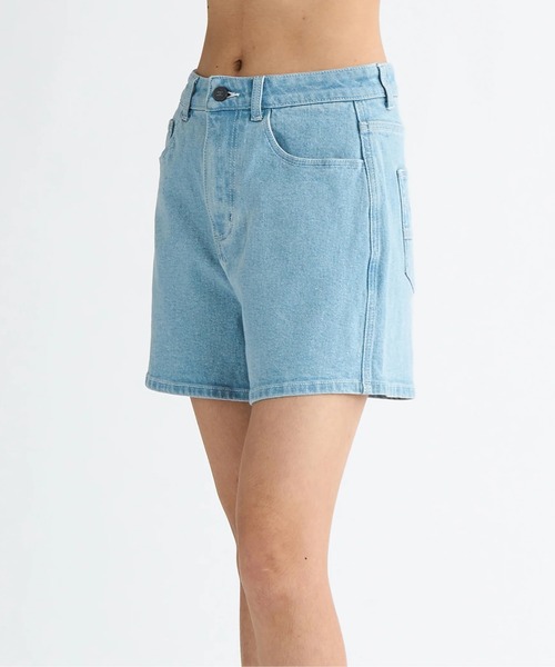 DC SHOES(ディーシーシューズ)の「25 WS TIGHTSHORT /DCストレッチデニムショートパンツ(その他パンツ・レディース・ブラック系その他/ライトブルー・MEDIUM/LARGE)」の6枚目の写真