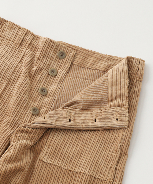 Couture d'adam(クチュールドアダム)の「COUTURE D’ADAM (クチュール ド アダム) French Corduroy Baker パンツ(スラックス・メンズ・ブラック/ベージュ・31/32/33)」の5枚目の写真