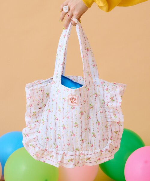 w closet（ダブルクローゼット）の「【あみこ企画】花柄キルティングバッグ（トートバッグ・レディース・レッド・FREE）」の10枚目の写真