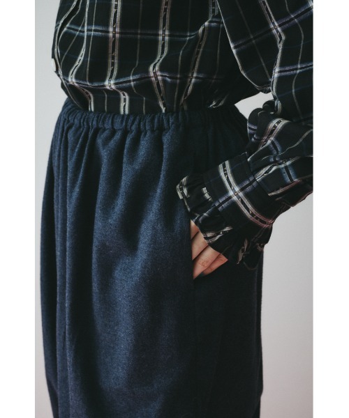 HeRIN.CYE（ヘリンドットサイ）の「Relax pants　　リラックスパンツ（その他パンツ・レディース・グレー/ベージュ/ネイビー・FREE）」の21枚目の写真