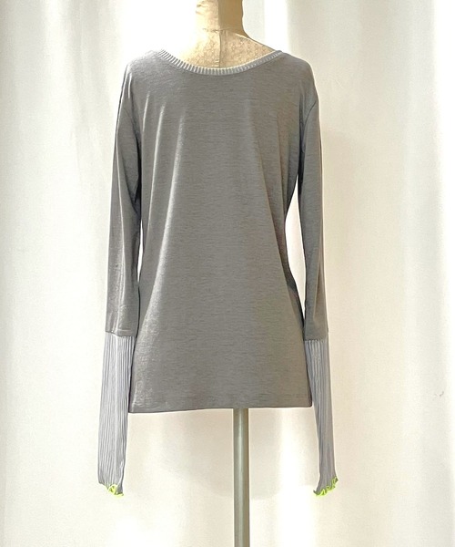 Q(キュー)の「ストライプチュールウォームインナー(Tシャツ/カットソー・レディース・ライトグレー/ブラック・MEDIUM)」の8枚目の写真