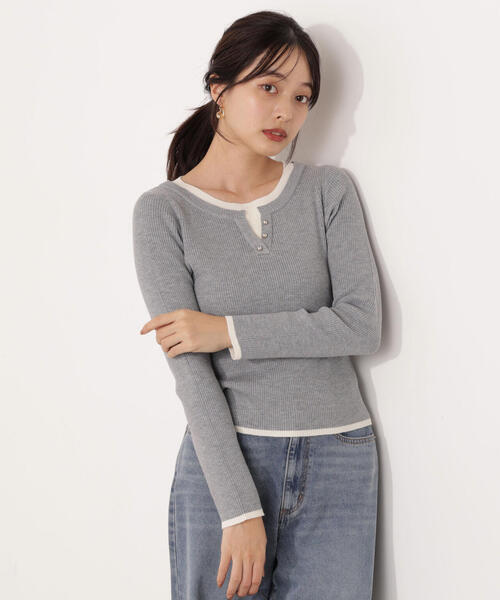 PROPORTION BODY DRESSING（プロポーションボディドレッシング）の「＜ウォッシャブル＞レイヤード風ヘンリーネックニット / 1215270024（ニット/セーター・レディース・ピンク/グレー系その他/ホワイト系その他・SMALL/MEDIUM）」の2枚目の写真