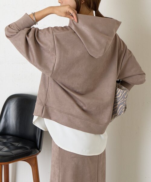 Jena espace merveilleux（ジェナ　エスパスメルヴェイユ）の「フェイクスエードセットアップ（ワンピース・レディース・チャコールグレー/グレー・FREE）」の8枚目の写真