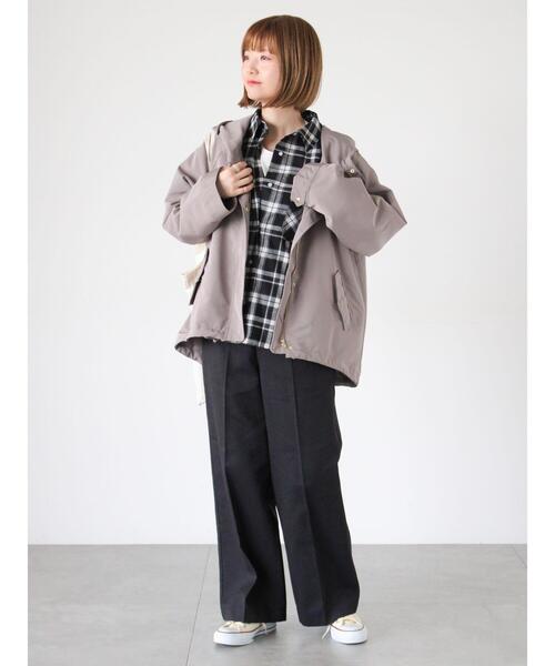 Lugnoncure（ルノンキュール）の「【撥水】マウンテンパーカー（ブルゾン・レディース・ネイビー/モカ/オフホワイト/カーキ・F）」の9枚目の写真