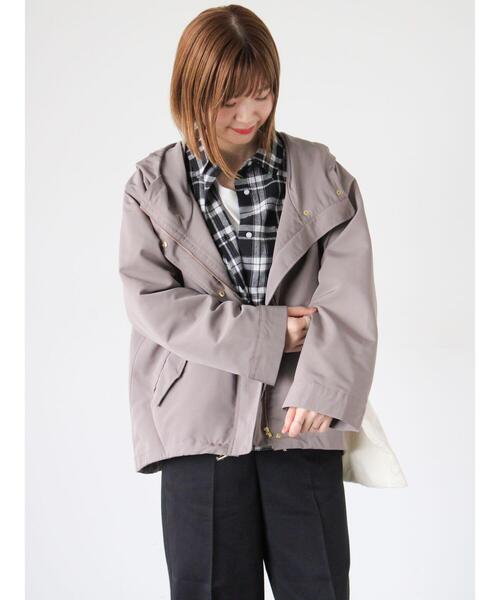 Lugnoncure（ルノンキュール）の「【撥水】マウンテンパーカー（ブルゾン・レディース・ネイビー/モカ/オフホワイト/カーキ・F）」の10枚目の写真