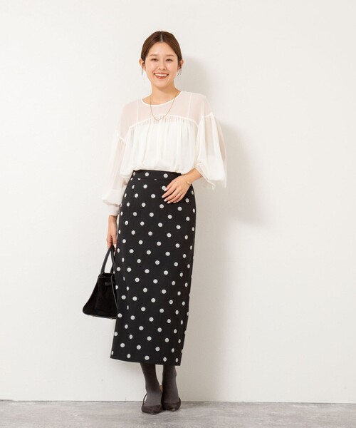 NOLLEY’S（ノーリーズ）の「ウォッシャブル楊柳ギャザーブラウス（シャツ/ブラウス・レディース・オフホワイト/カーキ/サーモンピンク・38）」の17枚目の写真