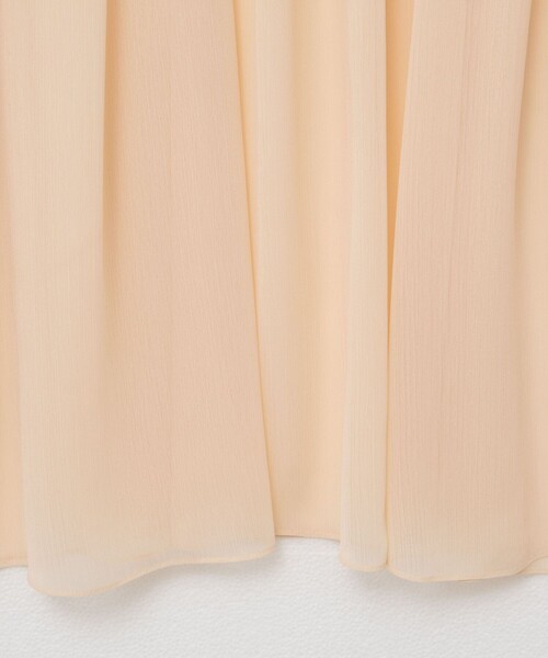 NOLLEY’S（ノーリーズ）の「ウォッシャブル楊柳ギャザーブラウス（シャツ/ブラウス・レディース・オフホワイト/カーキ/サーモンピンク・38）」の7枚目の写真