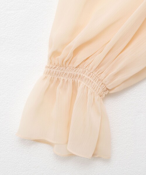NOLLEY’S（ノーリーズ）の「ウォッシャブル楊柳ギャザーブラウス（シャツ/ブラウス・レディース・オフホワイト/カーキ/サーモンピンク・38）」の11枚目の写真