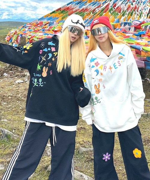 WESTSEA(ウエストシー)の「落書きモチーフ プルパーカー 長袖(パーカー・メンズ・ホワイト/ブラック・M/L/XL)」の4枚目の写真