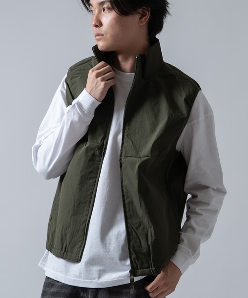 SIDEWAY STANCE(サイドウェイスタンス)の「【SIDEWAY STANCE】ポリワッシャー ベスト(ベスト・メンズ・ブラック/カーキ・X-LARGE/MEDIUM/LARGE/SMALL)」の1枚目の写真