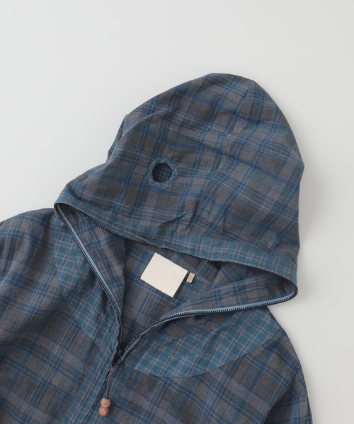 JIAN YE(ジェンイェ)の「JIAN YE / ジェンイェ オニHOODIE(ブルゾン・メンズ・ブラック系その他/ブルー・MEDIUM)」の4枚目の写真