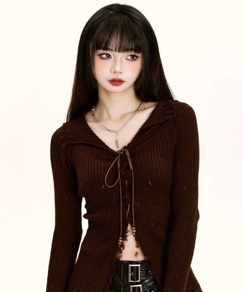 lulufa(ルルファ)の「レースアップ グランジニットトップス 長袖 / 韓国 Y2K 肌見せ 春ニット Vネック(ニット/セーター・レディース・アイボリー/ブラウン・FREE)」の2枚目の写真