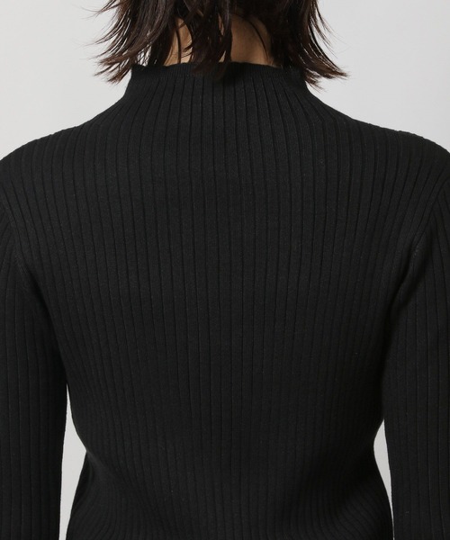 LAKOLE（ラコレ）の「12ゲージリブモックネックプルオーバー / 575979（ニット/セーター・レディース・その他2/ブラウン/レッド/ブラック・FREE）」の20枚目の写真