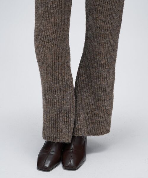 cloenc(クロエンス)の「【セットアップ】リブニットフレアパンツ(その他パンツ・レディース・ブラック系その他4/ブラウン系4・02)」の9枚目の写真