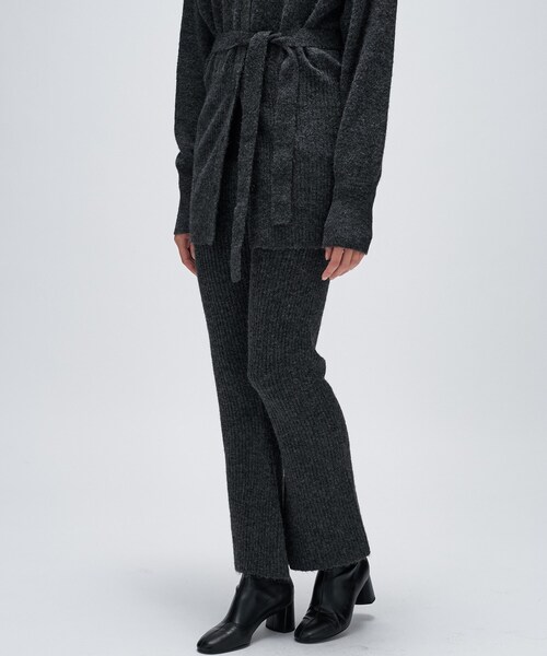 cloenc(クロエンス)の「【セットアップ】リブニットフレアパンツ(その他パンツ・レディース・ブラック系その他4/ブラウン系4・02)」の13枚目の写真