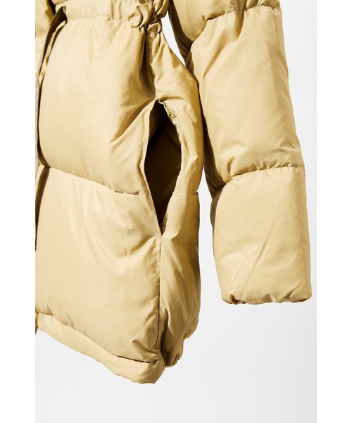 KWD（ケーダブルディー）の「【 KWD / ケーダブルディー 】MIDDLE DOWN JACKET / ミドルダウンジャケット　KWD-17JD　KFH（ダウンジャケット/コート・レディース・ベージュ・FREE）」の8枚目の写真