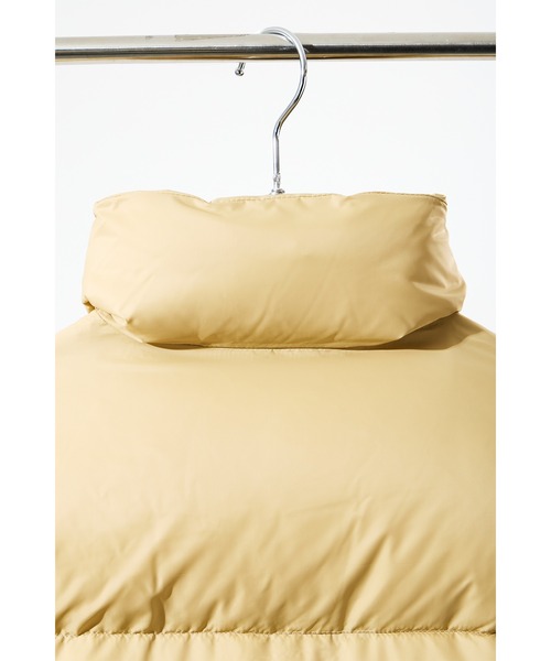 KWD（ケーダブルディー）の「【 KWD / ケーダブルディー 】MIDDLE DOWN JACKET / ミドルダウンジャケット　KWD-17JD　KFH（ダウンジャケット/コート・レディース・ベージュ・FREE）」の9枚目の写真