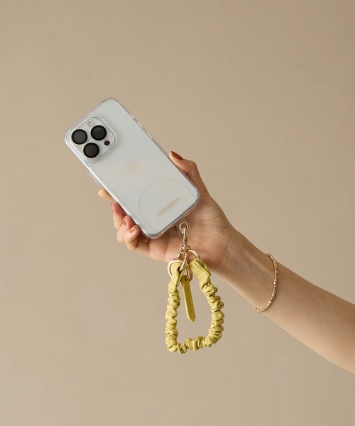 HASHIBAMI（ハシバミ）の「【HASHIBAMI】クシュクシュ レザー ハンドストラップ（スマホグッズ・レディース・ダークブラウン/ブラウン/ホワイト/ペールイエロー/ライトブルー/ブラック・FREE）」の6枚目の写真