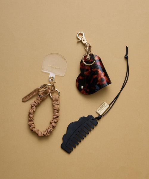 HASHIBAMI（ハシバミ）の「【HASHIBAMI】クシュクシュ レザー ハンドストラップ（スマホグッズ・レディース・ダークブラウン/ブラウン/ホワイト/ペールイエロー/ライトブルー/ブラック・FREE）」の13枚目の写真