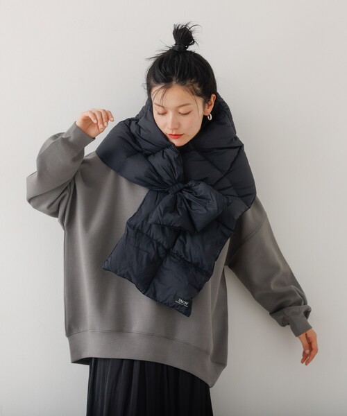 abahouse mavie（アバハウスマヴィ）の「【TAION】　ダウンスカーフ（ストール/ショール・レディース・ブラック/チョコ/アイボリー・フリー）」の11枚目の写真