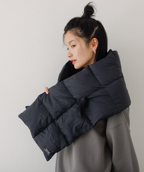 abahouse mavie（アバハウスマヴィ）の「【TAION】　ダウンスカーフ（ストール/ショール・レディース・ブラック/チョコ/アイボリー・フリー）」の6枚目の写真