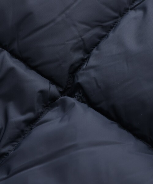 abahouse mavie（アバハウスマヴィ）の「【TAION】　ダウンスカーフ（ストール/ショール・レディース・ブラック/チョコ/アイボリー・フリー）」の9枚目の写真