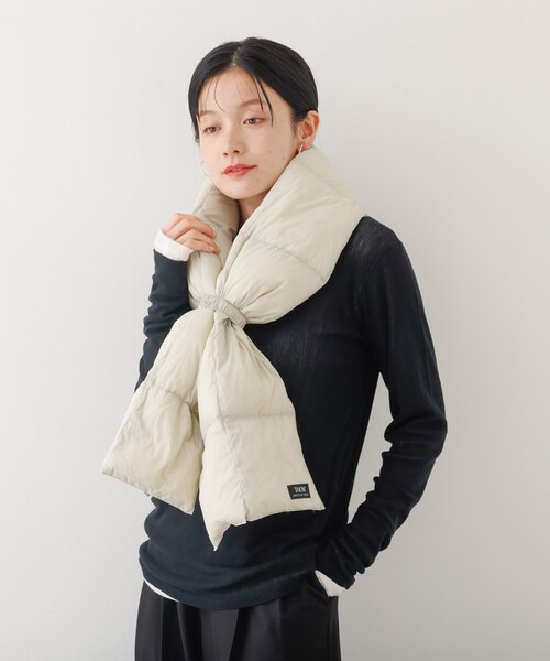 abahouse mavie（アバハウスマヴィ）の「【TAION】　ダウンスカーフ（ストール/ショール・レディース・ブラック/チョコ/アイボリー・フリー）」の19枚目の写真