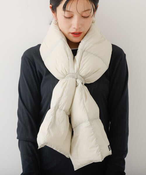 abahouse mavie（アバハウスマヴィ）の「【TAION】　ダウンスカーフ（ストール/ショール・レディース・ブラック/チョコ/アイボリー・フリー）」の21枚目の写真
