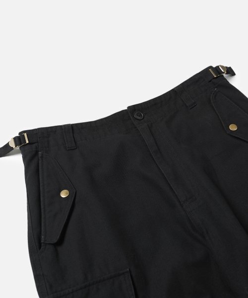 FRIZMWORKS(フリズムワークス)の「JUNGLE CLOTH FIELD CARGO PANTS _ BLACK(その他パンツ・メンズ・その他・MEDIUM/LARGE/X-LARGE)」の4枚目の写真