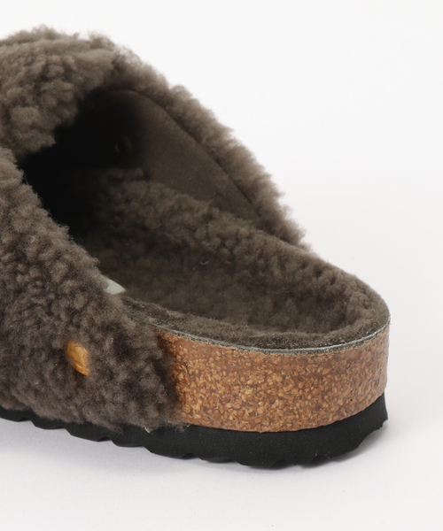 BIRKENSTOCK(ビルケンシュトック)の「BIRKENSTOCK/ビルケンシュトック BOSTON BB TEDDY(サンダル・レディース・チャコールグレー・23cm/24cm/24.5cm/25cm)」の5枚目の写真