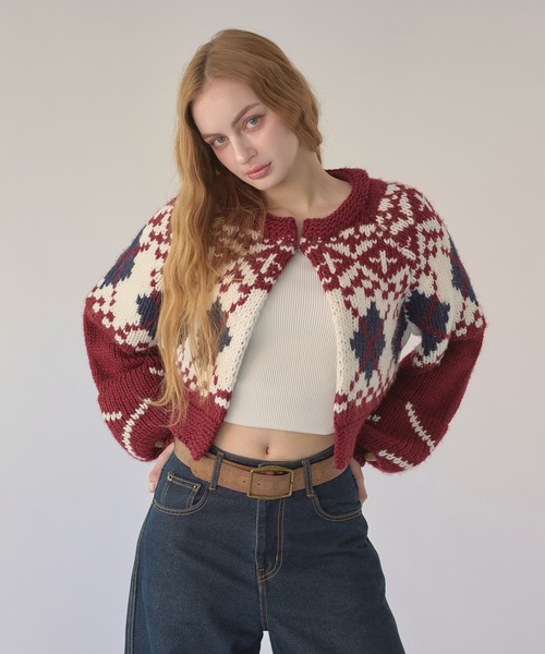 hazyl（ヘイジル）の「Nordic knit cardigan / ノルディックニットカーディガン（カーディガン/ボレロ・レディース・ボルドー/ネイビー・フリー）」の4枚目の写真