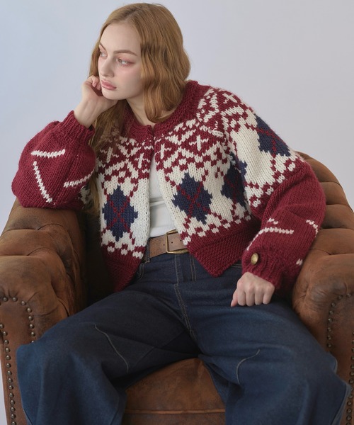 hazyl（ヘイジル）の「Nordic knit cardigan / ノルディックニットカーディガン（カーディガン/ボレロ・レディース・ボルドー/ネイビー・フリー）」の10枚目の写真