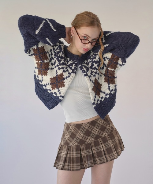 hazyl（ヘイジル）の「Nordic knit cardigan / ノルディックニットカーディガン（カーディガン/ボレロ・レディース・ボルドー/ネイビー・フリー）」の22枚目の写真